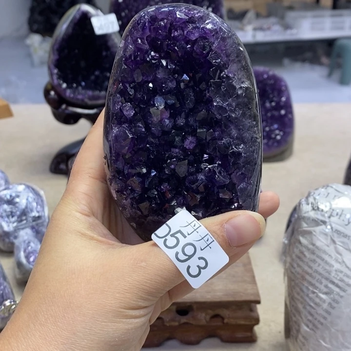 大型摆件（非配饰）紫晶未镶嵌