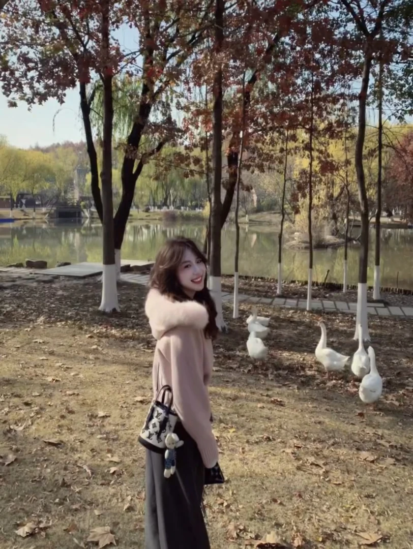 2026秋冬新款粉色毛领长袖针织毛衣外套女拉链开衫外套上衣休闲裤