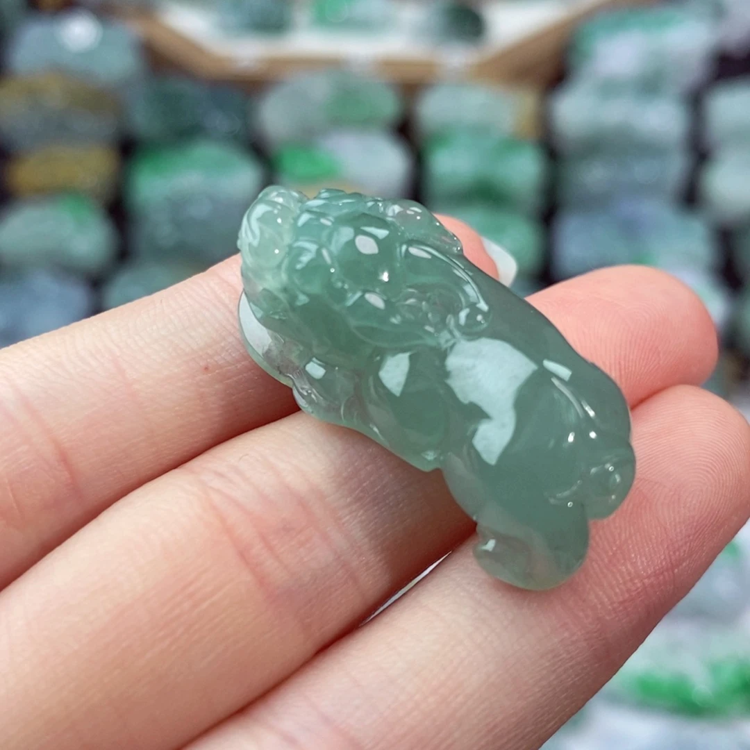 翡翠未镶嵌颈饰天然