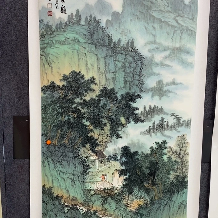 手绘作品等多种形式进行