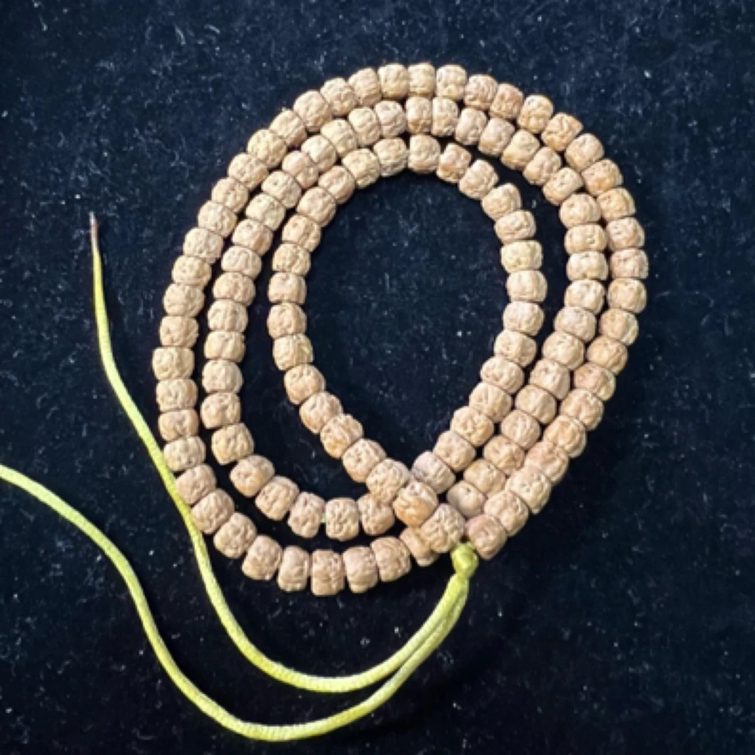 精品文玩天然菩提藏式龙切佛手小金刚手串