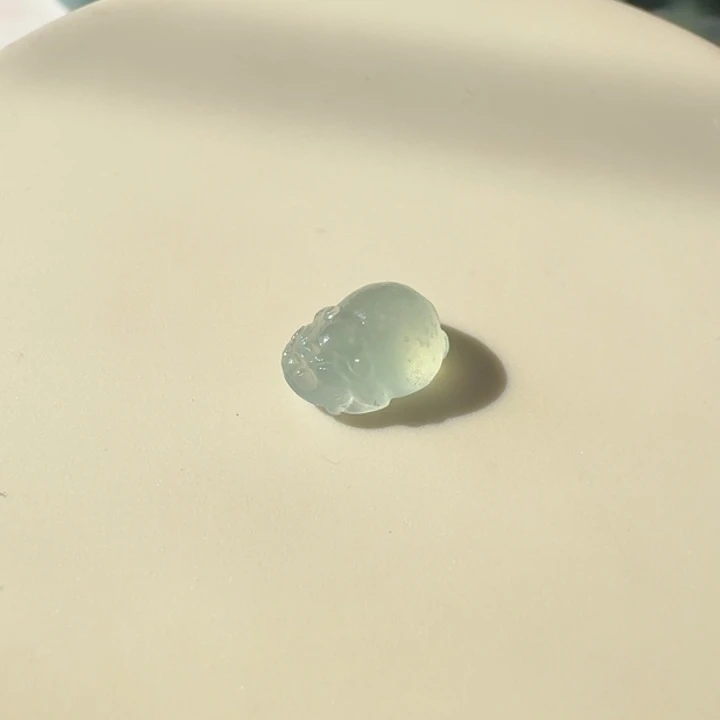 定制翡翠未镶嵌金蟾