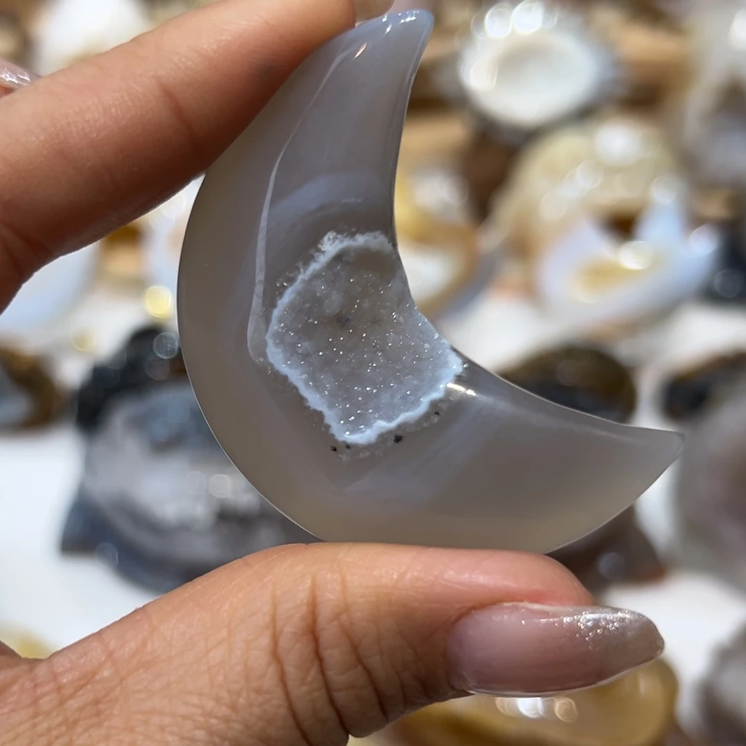 玛瑙/玉髓足铂镶嵌摆件