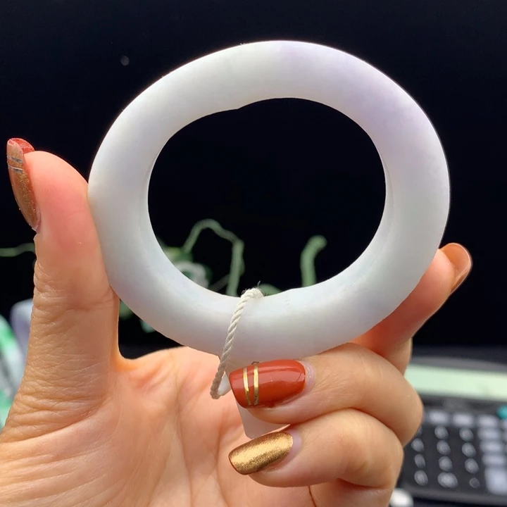 定制翡翠未镶嵌翡翠手镯