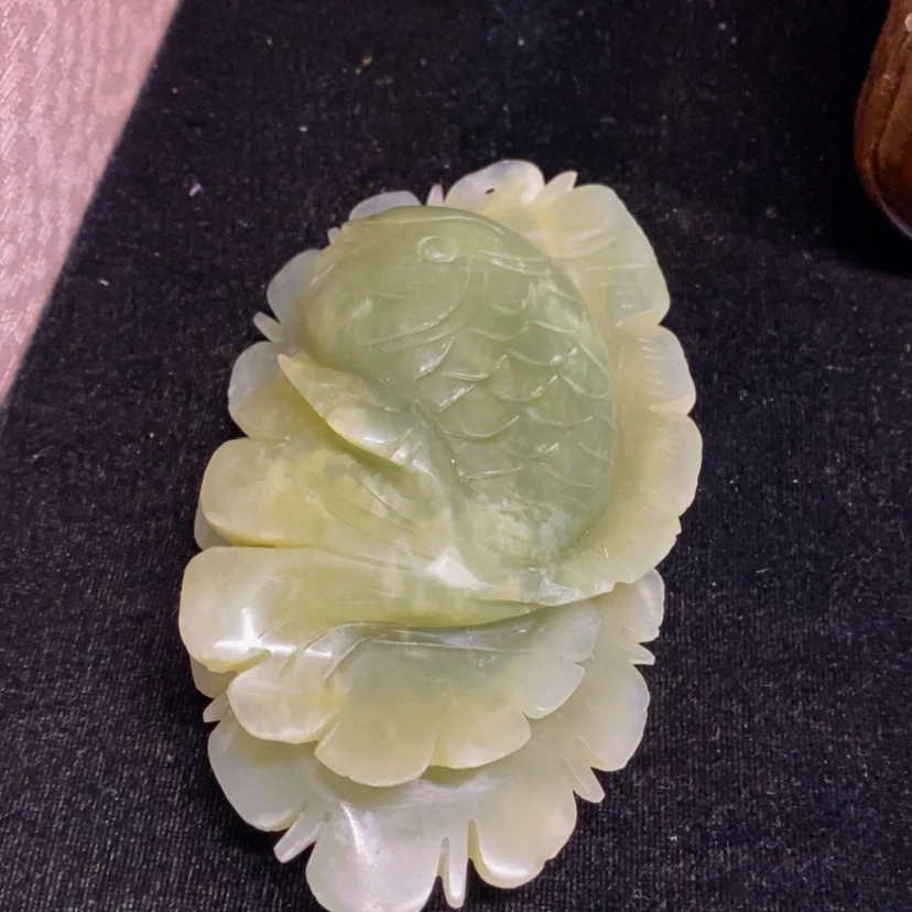 【闪购商品】蛇纹石玉摆件未镶嵌秀*