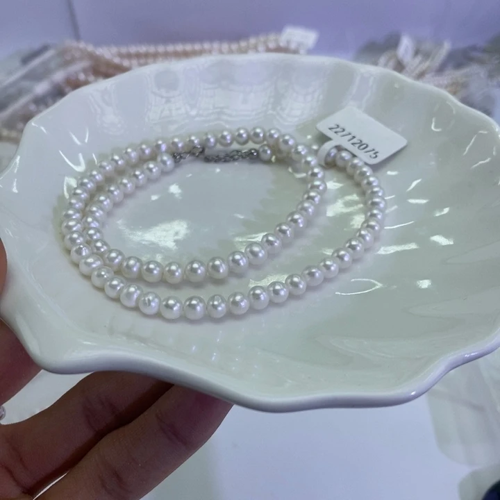 淡水珍珠颈饰未镶嵌