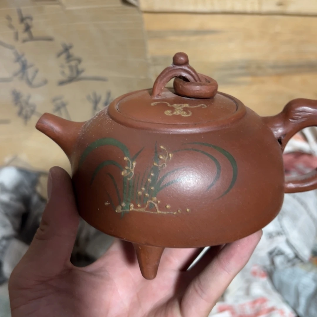 老厂紫砂壶一件！