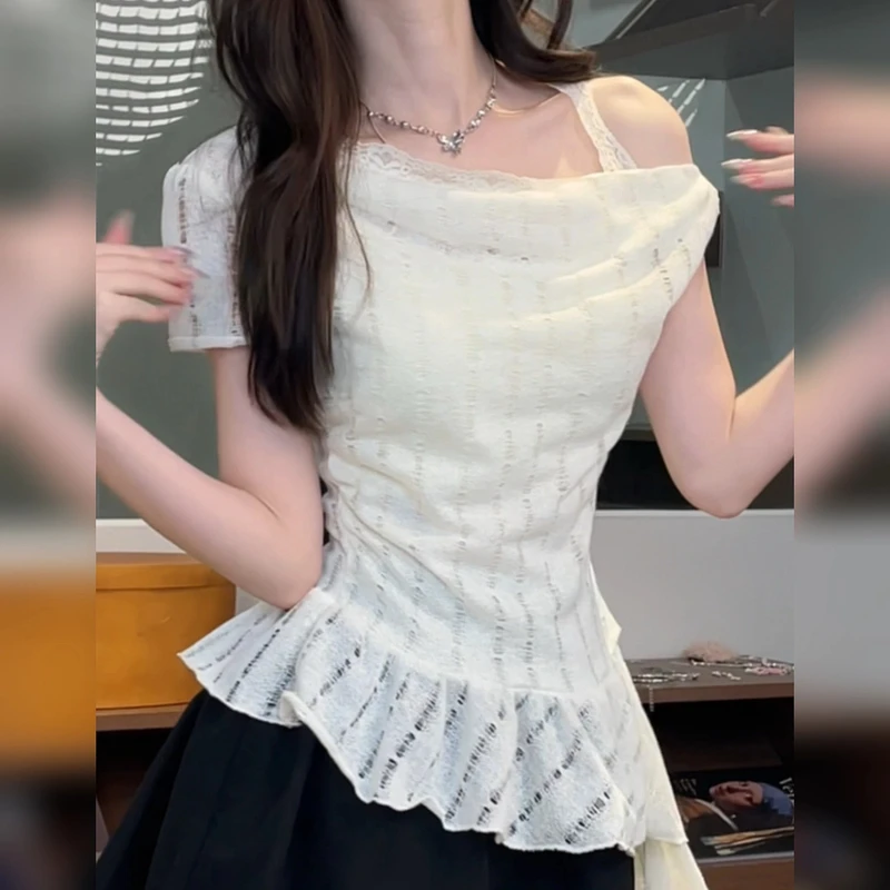 2025夏季新款甜美不规则荷叶边网纱拼接蕾丝设计感短袖上衣