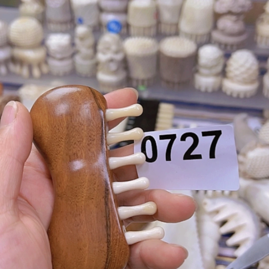 【闪购商品】砖雕鹿角木头特价微瑕处理