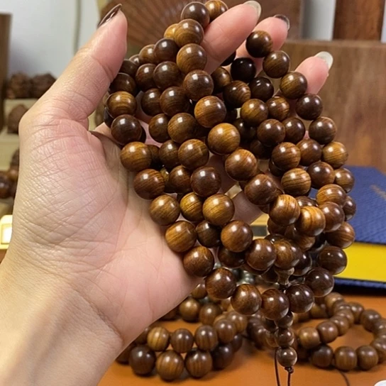 老山檀香黑肉沉水1.2/108颗