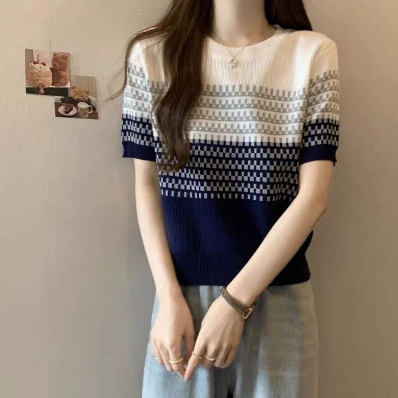 夏季新款渐变色短袖针织衫显瘦
