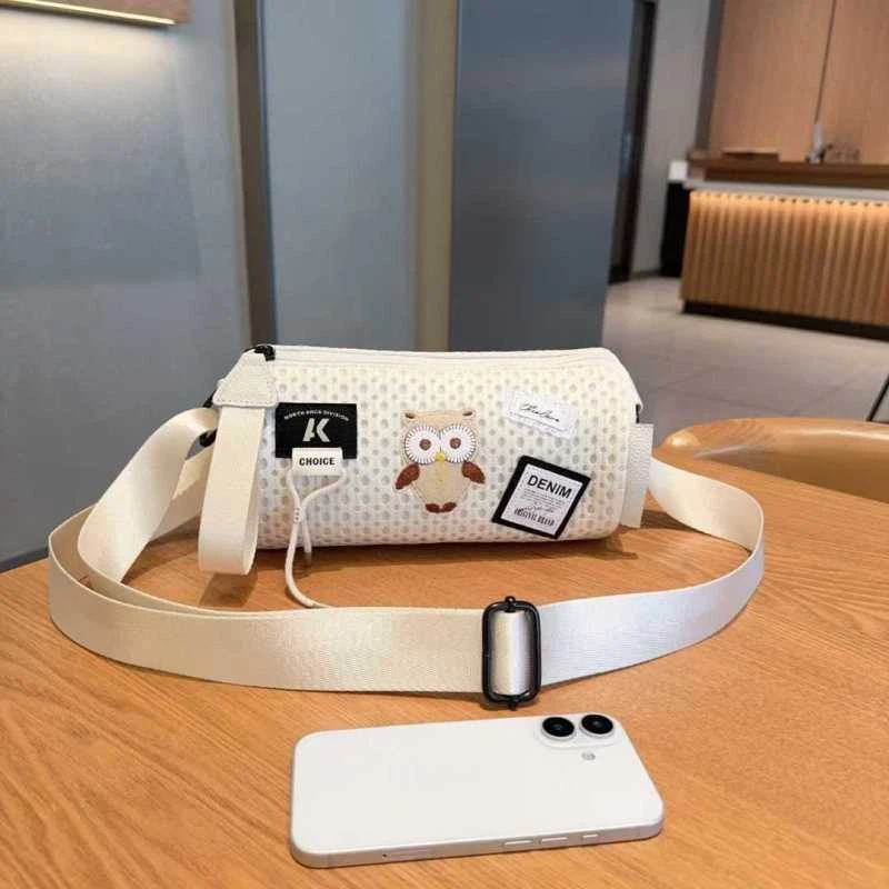 时尚女包新款网布斜挎包百搭单肩包圆筒包潮流贴布包包休闲挎包潮