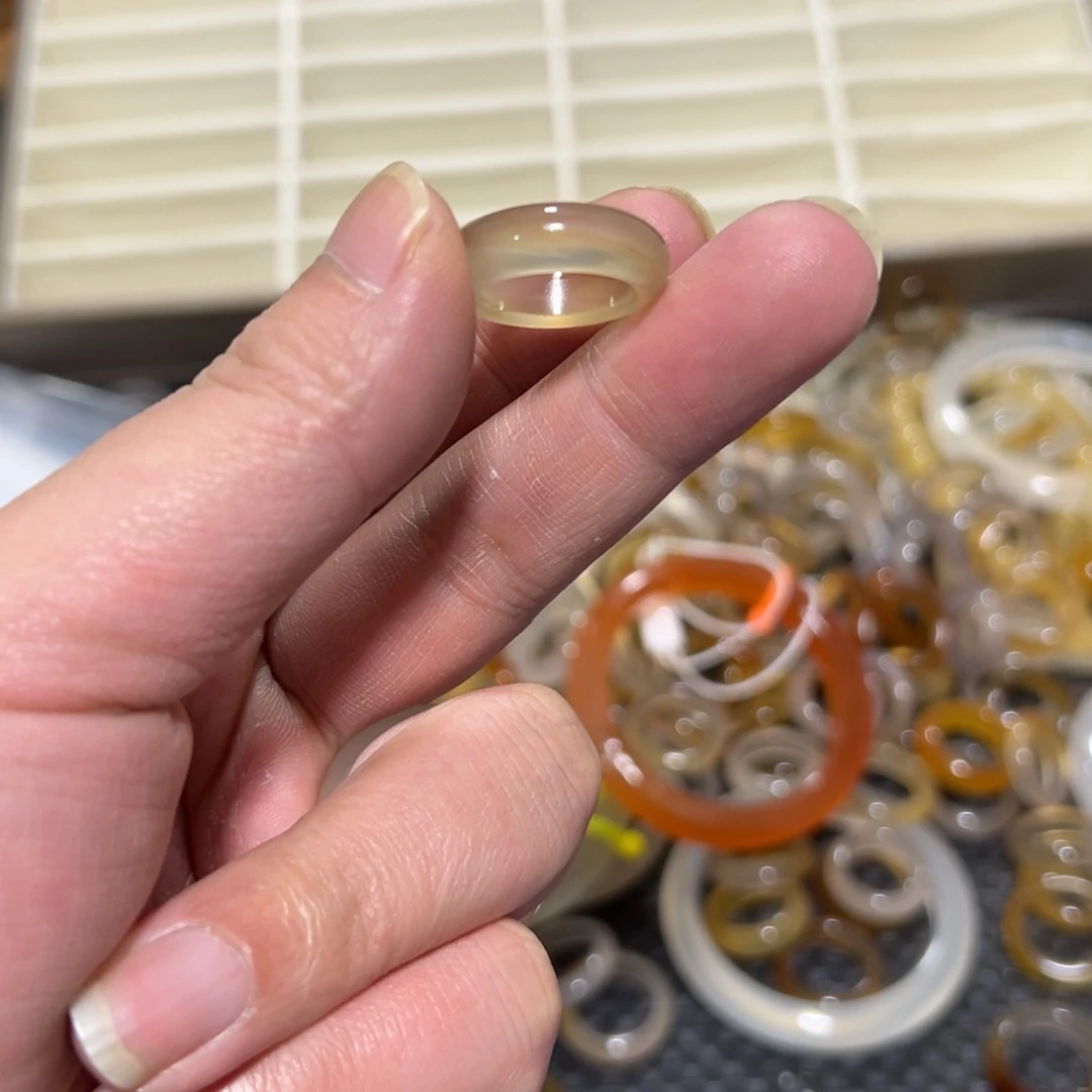 别***觉玛瑙/玉髓未镶嵌戒指