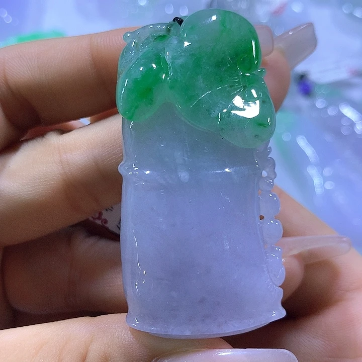 翡翠未镶嵌颈饰天然翡翠A货吊坠