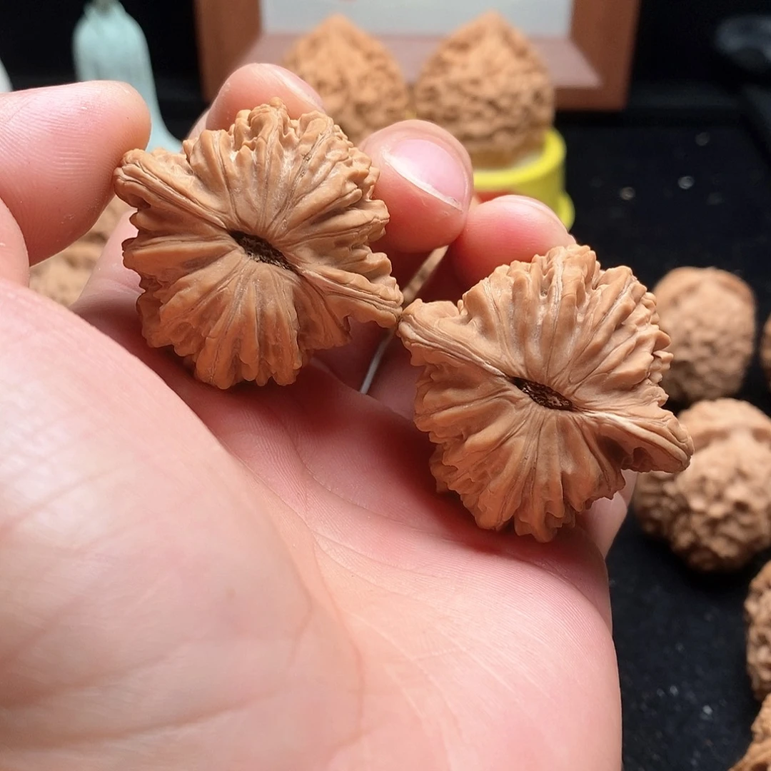 文玩核桃吊坠一代楼42