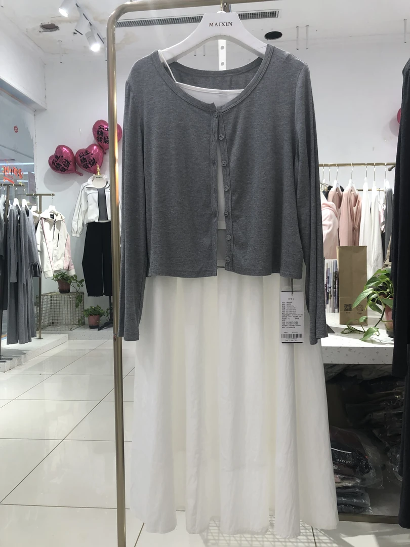 麦寻女装裙类套装TZQFQ134岩石灰裙子公主长袖针织时尚休闲氨纶