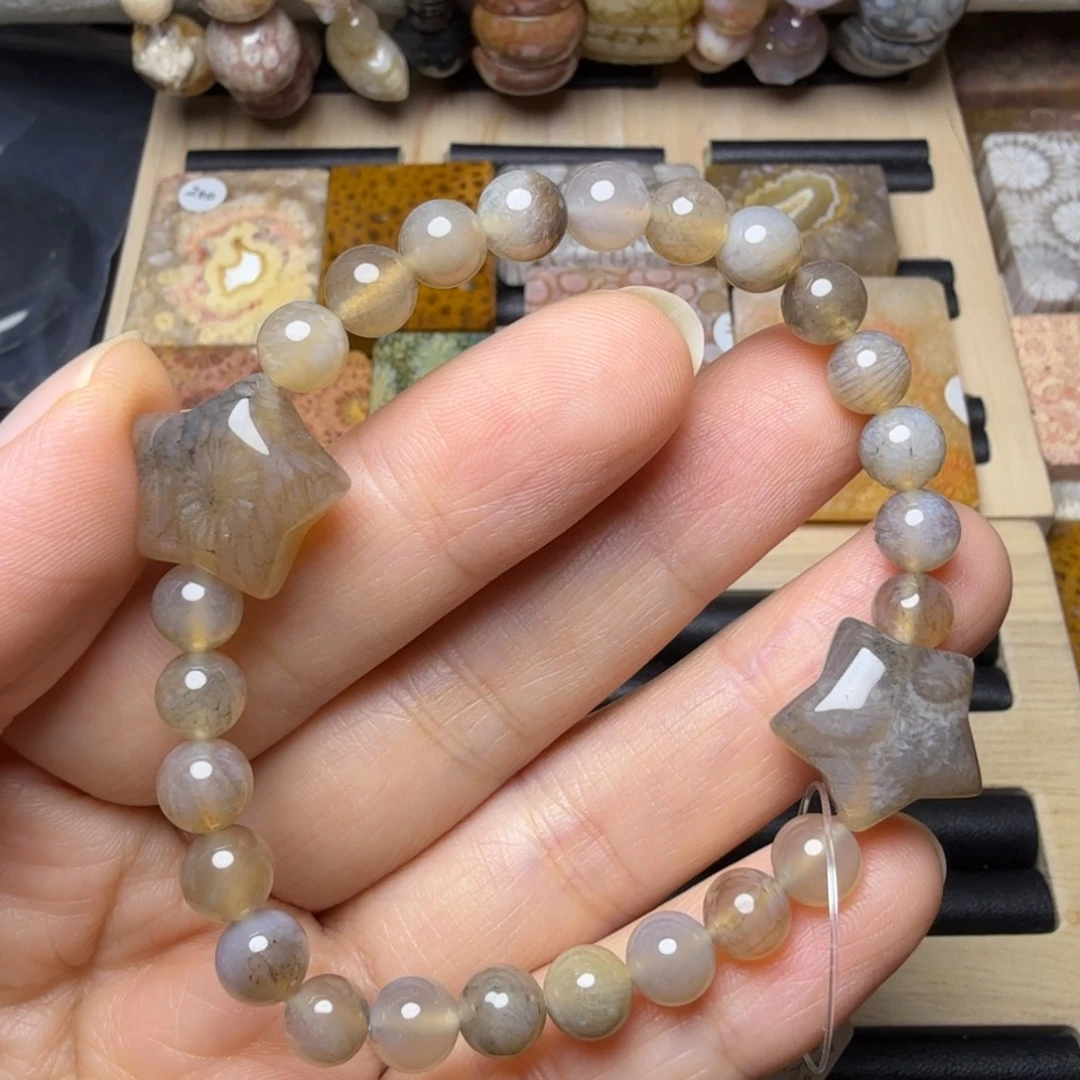 硅化玉未镶嵌带黑金沙