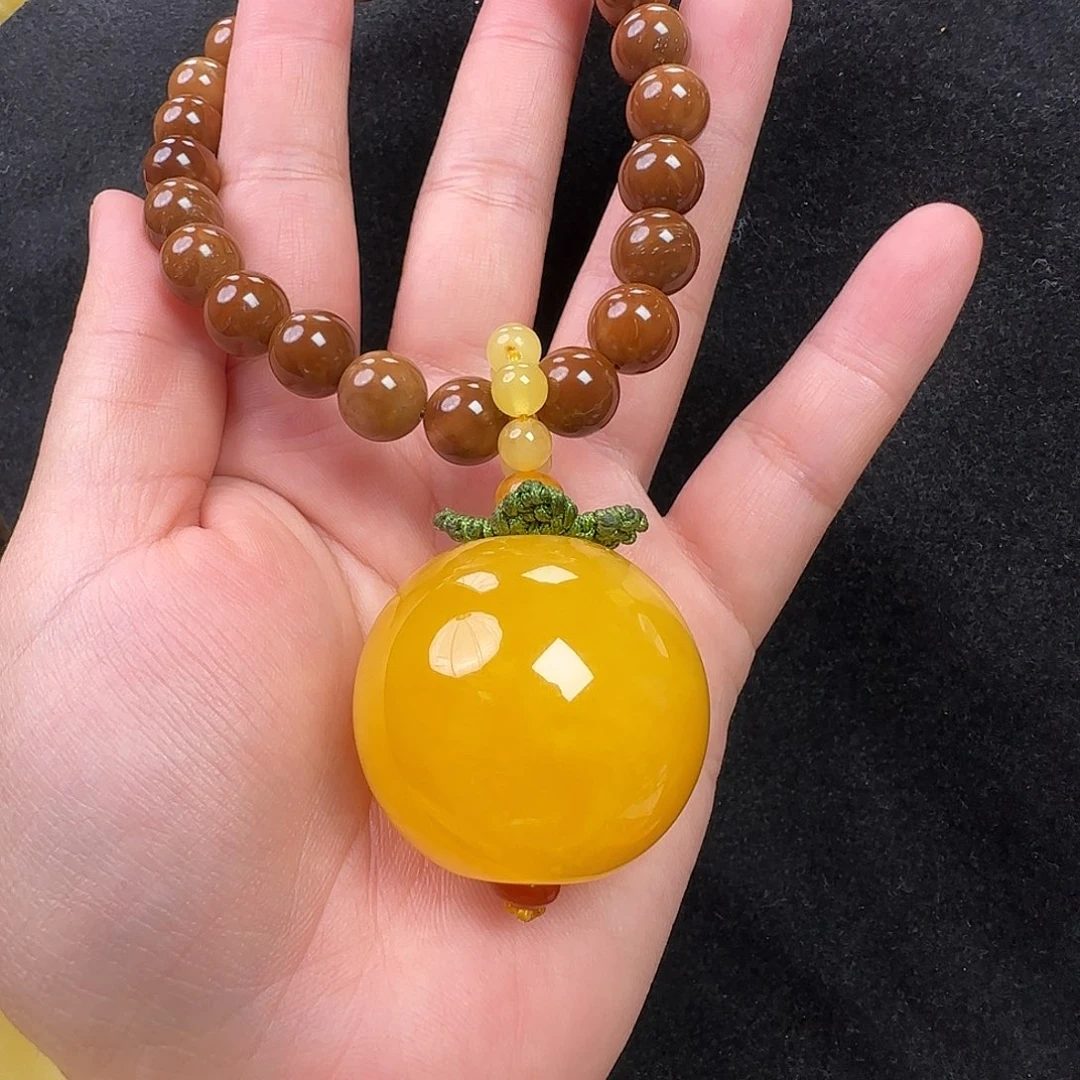 蜜蜡未镶嵌珠宝奇石