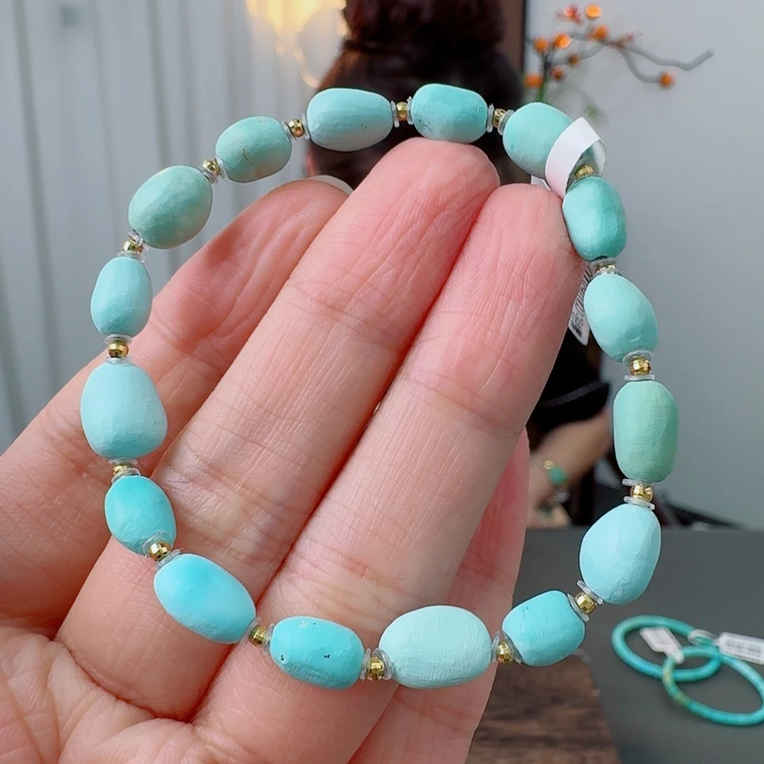 绿松石未镶嵌珠宝奇石