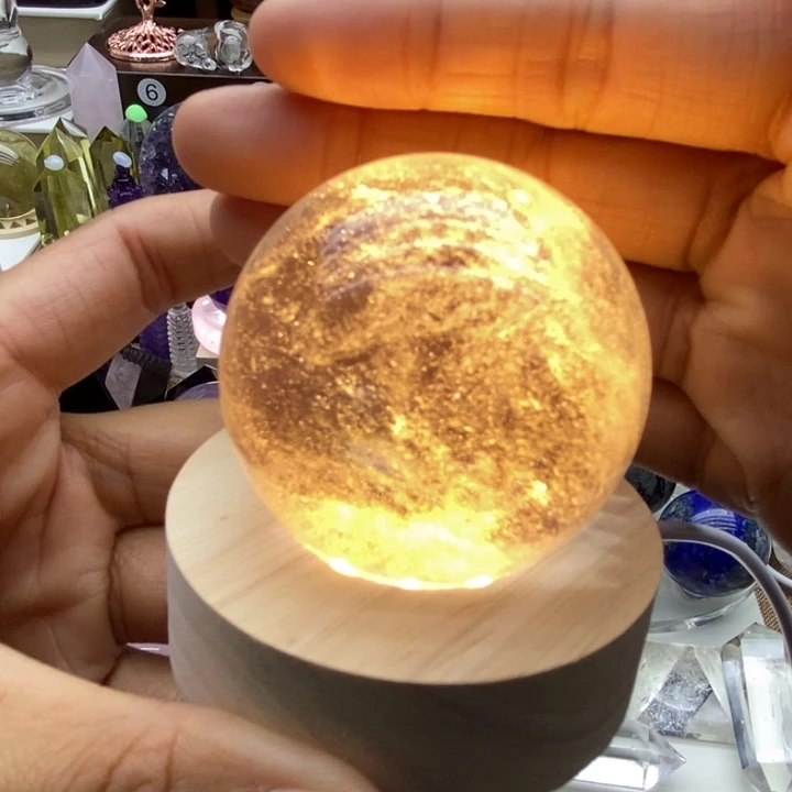 水晶摆件未镶嵌天然白水晶球