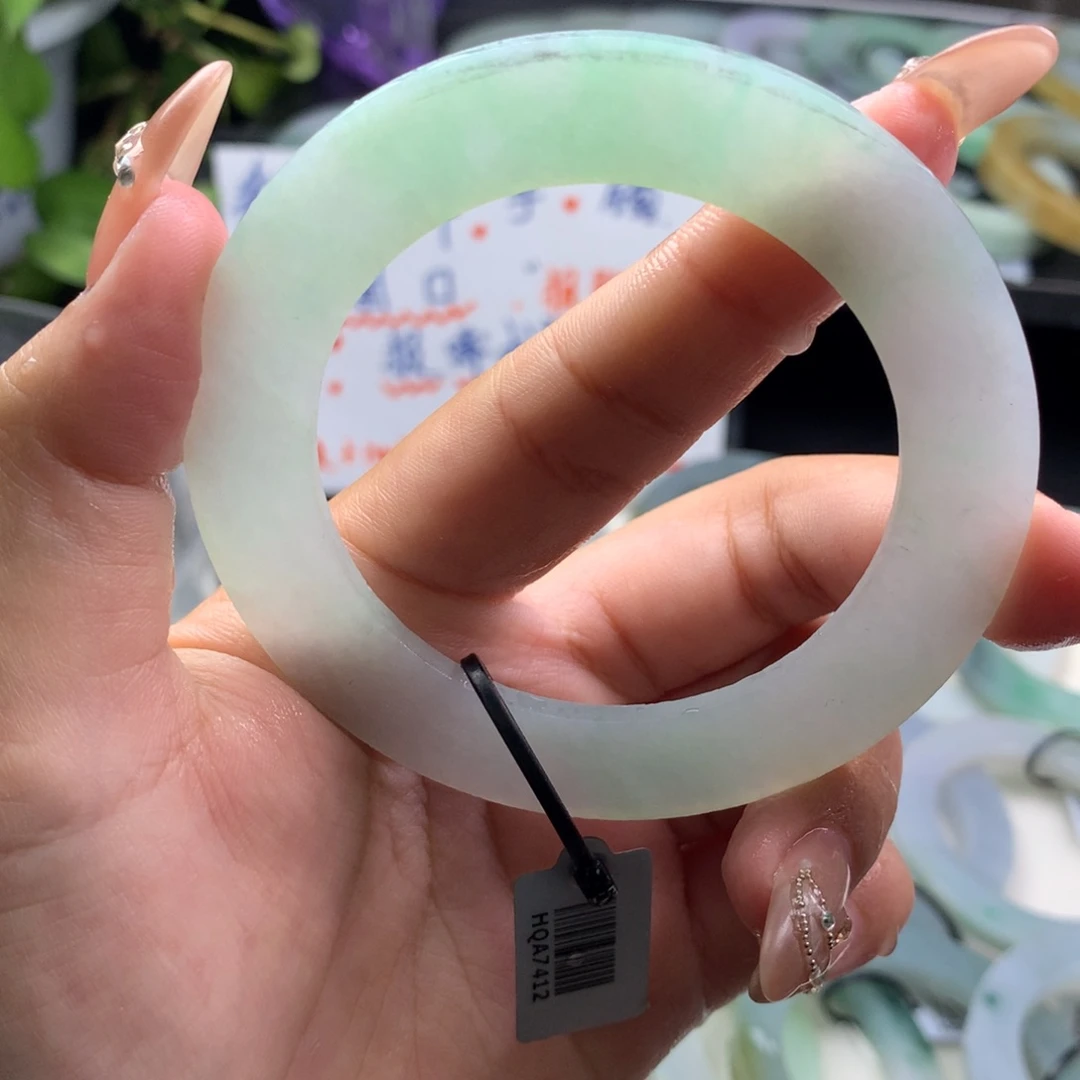 定制翡翠叮当镯未镶嵌53/64 强推力推