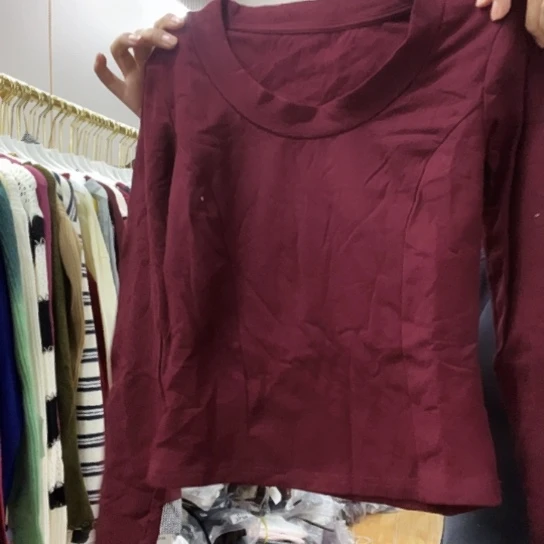 红色加磨毛打底衫跑量款