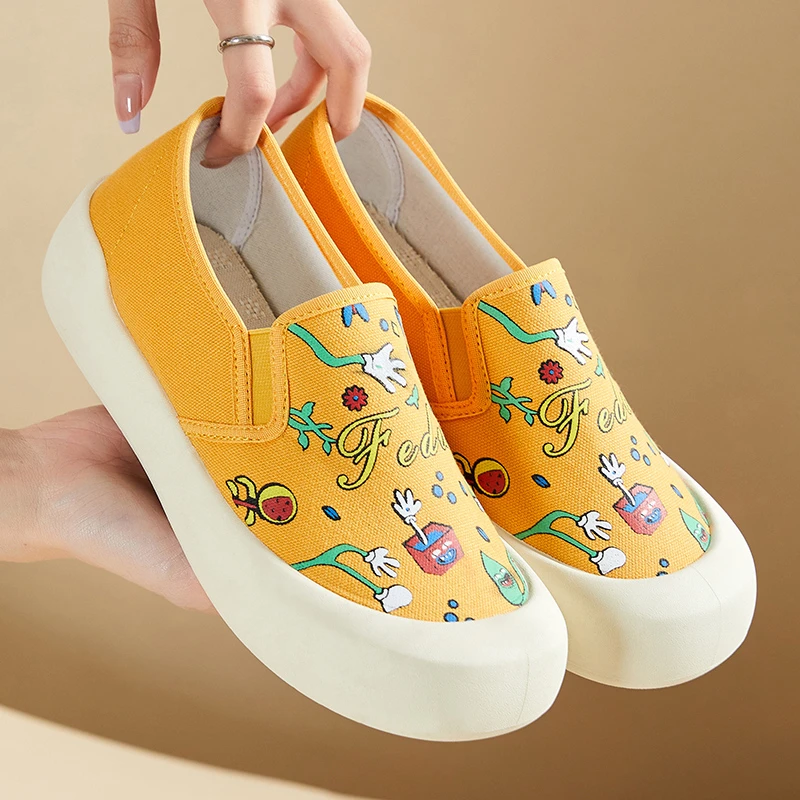 2025 新款夏季透气软底懒人一脚蹬休闲鞋防滑软底薄款百搭单鞋