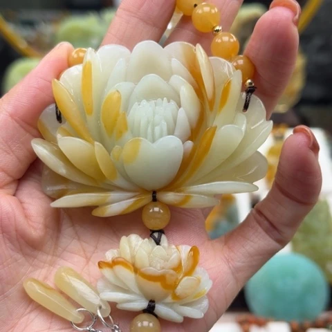 岫玉未镶嵌挂件挂件