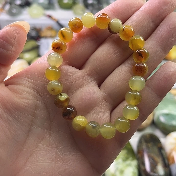 蛇纹石玉未镶嵌珠宝奇石