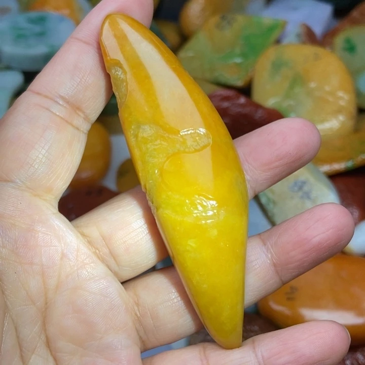 翡翠未镶嵌挂件缅甸翡翠