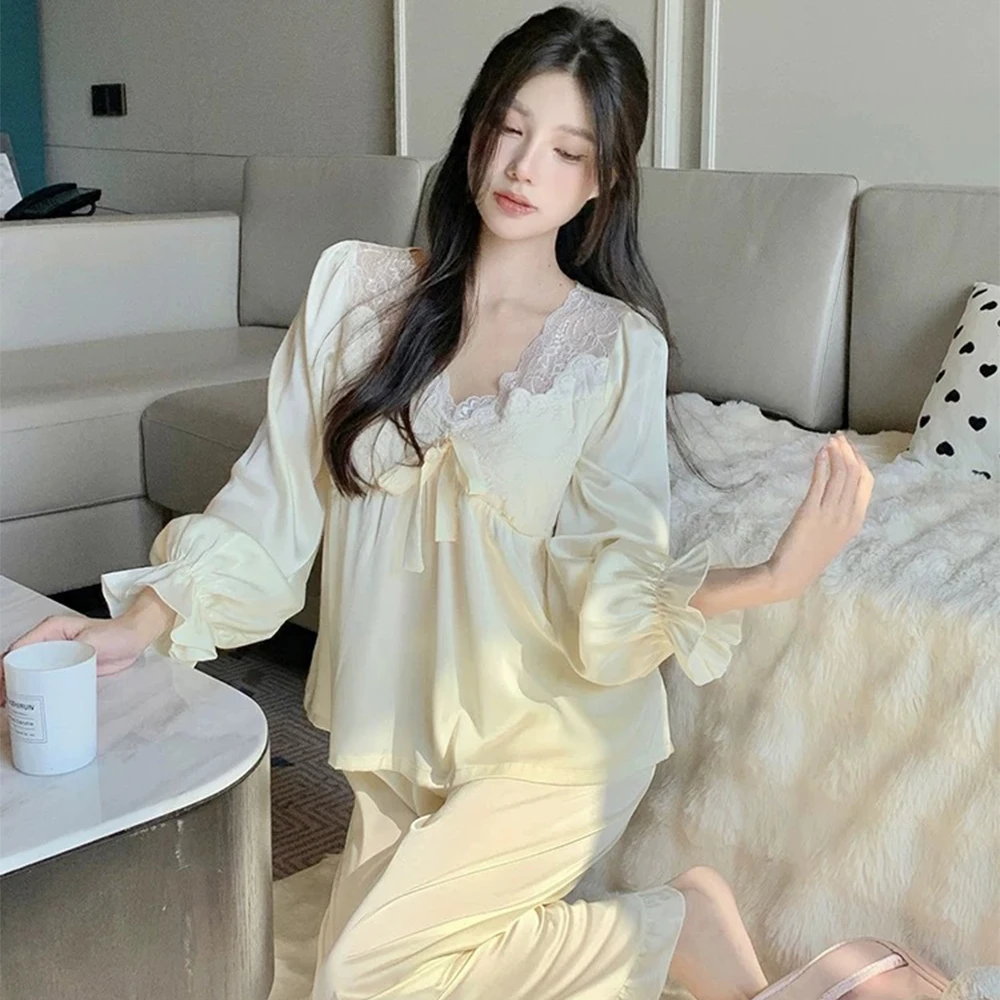 【沉香】带胸垫春季新款蕾丝睡衣女贡缎软丝薄款仙女风长袖家居服