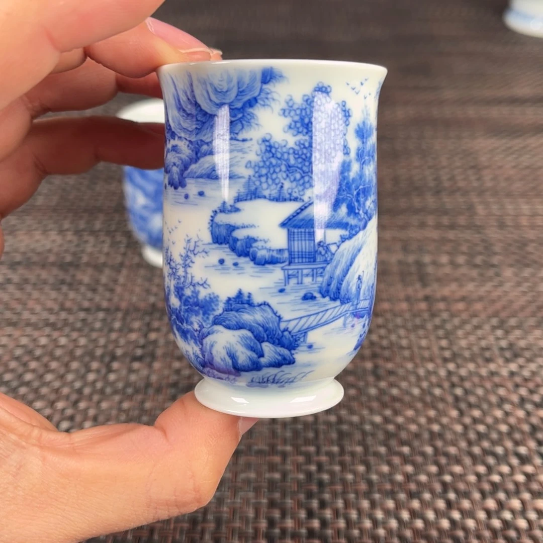 爱****户景德镇陶瓷艺术品