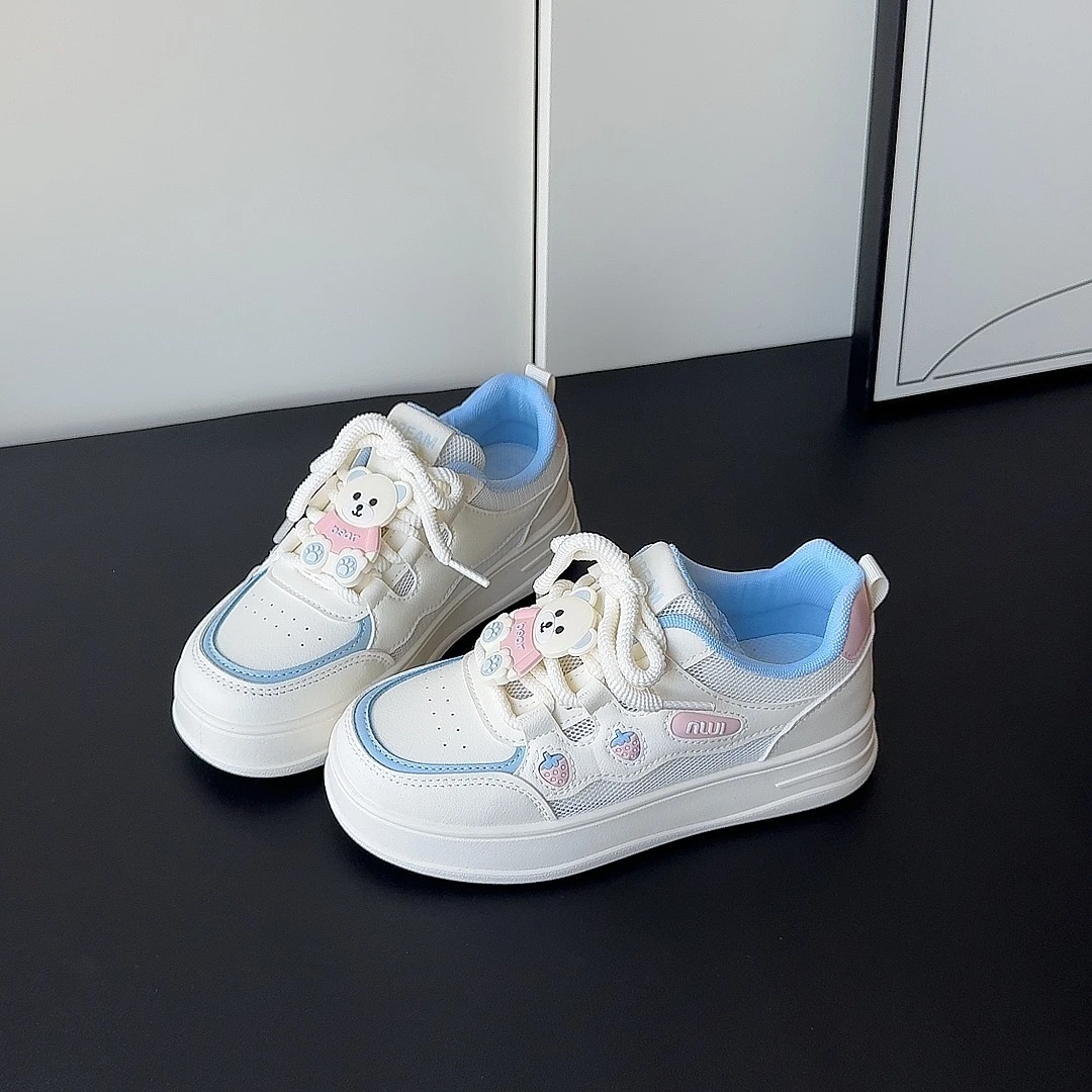 卡通可爱小白鞋女2025年春季新款爆款厚底透气休闲面包鞋运动板鞋