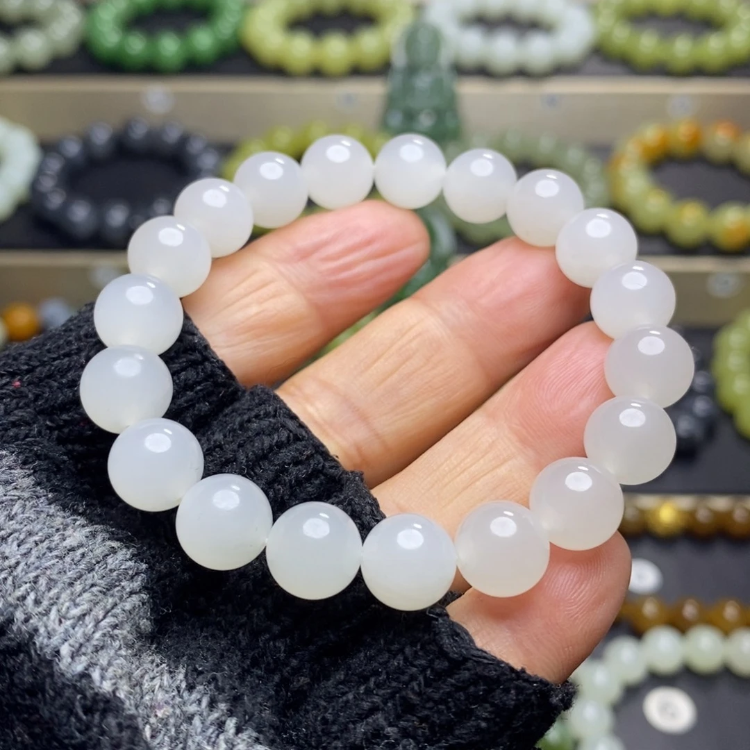 和田玉未镶嵌手串