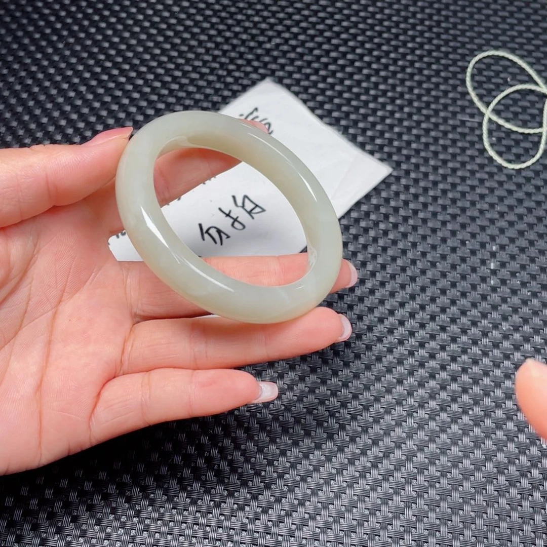 一****颈饰未镶嵌和田玉198晴水手镯28