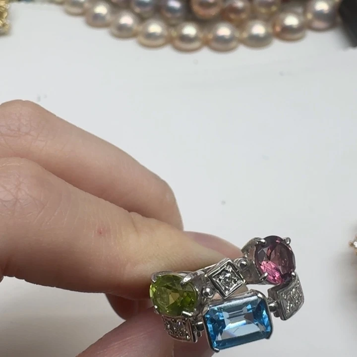 戒指未镶嵌托帕石成品