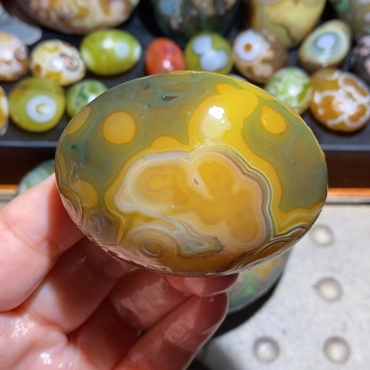 未镶嵌玛瑙/玉髓珠宝半成品69