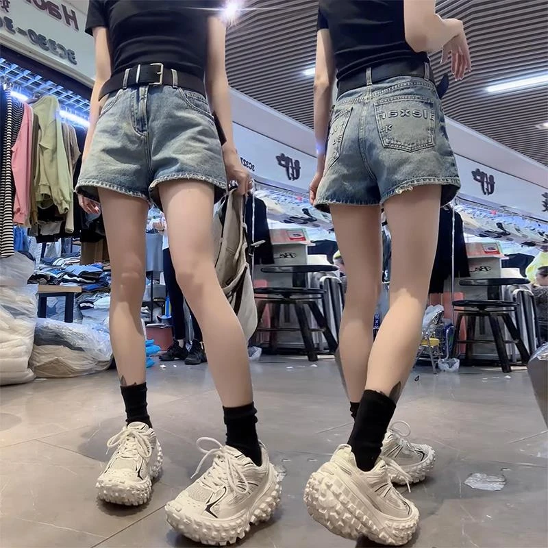 FAVMARTHA大码高腰牛仔短裤女夏季2024新款爆款胖显瘦辣妹字阔腿