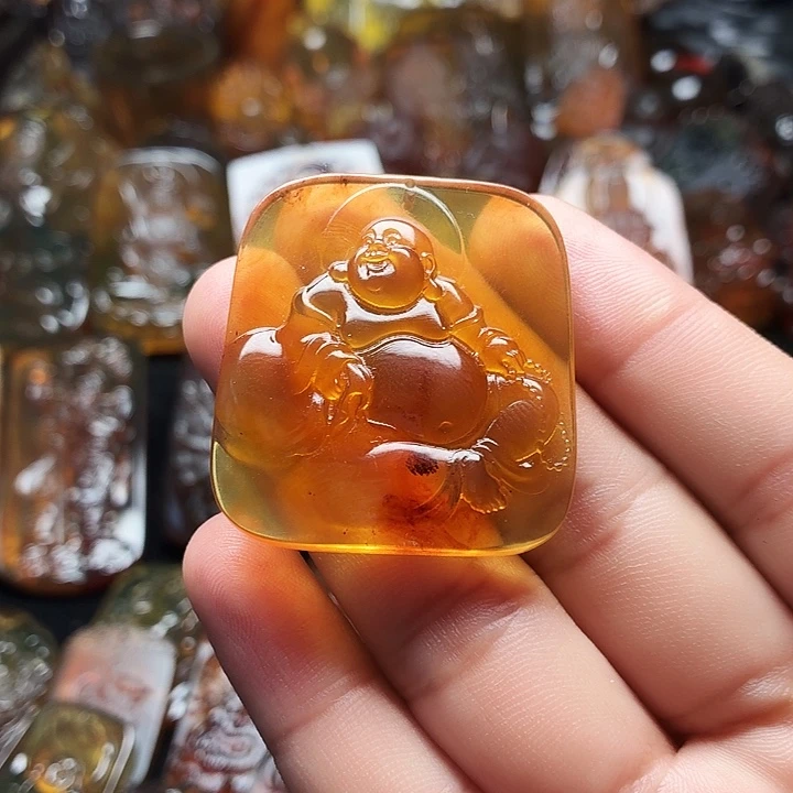 琥珀未镶嵌裸石34