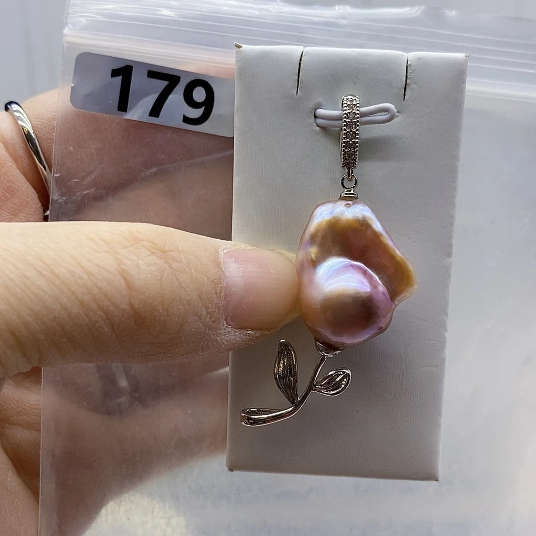 颈饰合金淡水珍珠