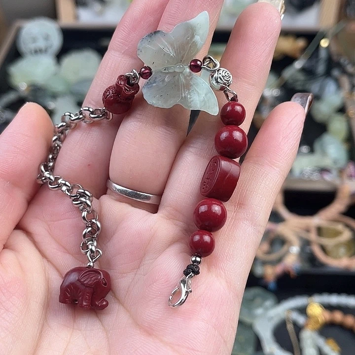 蛇纹石玉合金颈饰