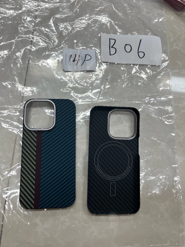 95新  瑕疵 凯夫拉 三彩拼接 14pro 磁吸 b06