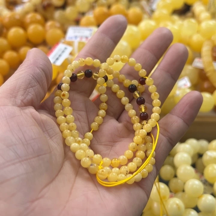 未镶嵌琥珀珠宝奇石