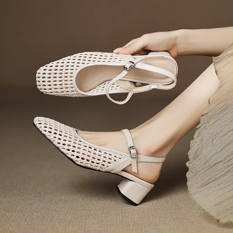 复古包头编织凉鞋2025新款真皮镂空粗跟单鞋时尚后空一字扣带女鞋