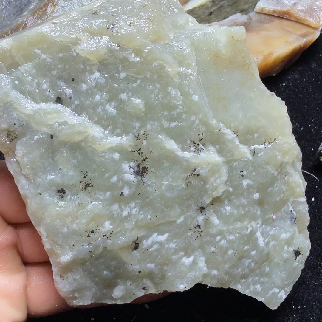 和田玉（糖玉）未镶嵌珠宝半成品