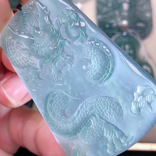 【闪购商品】颈饰未镶嵌翡翠