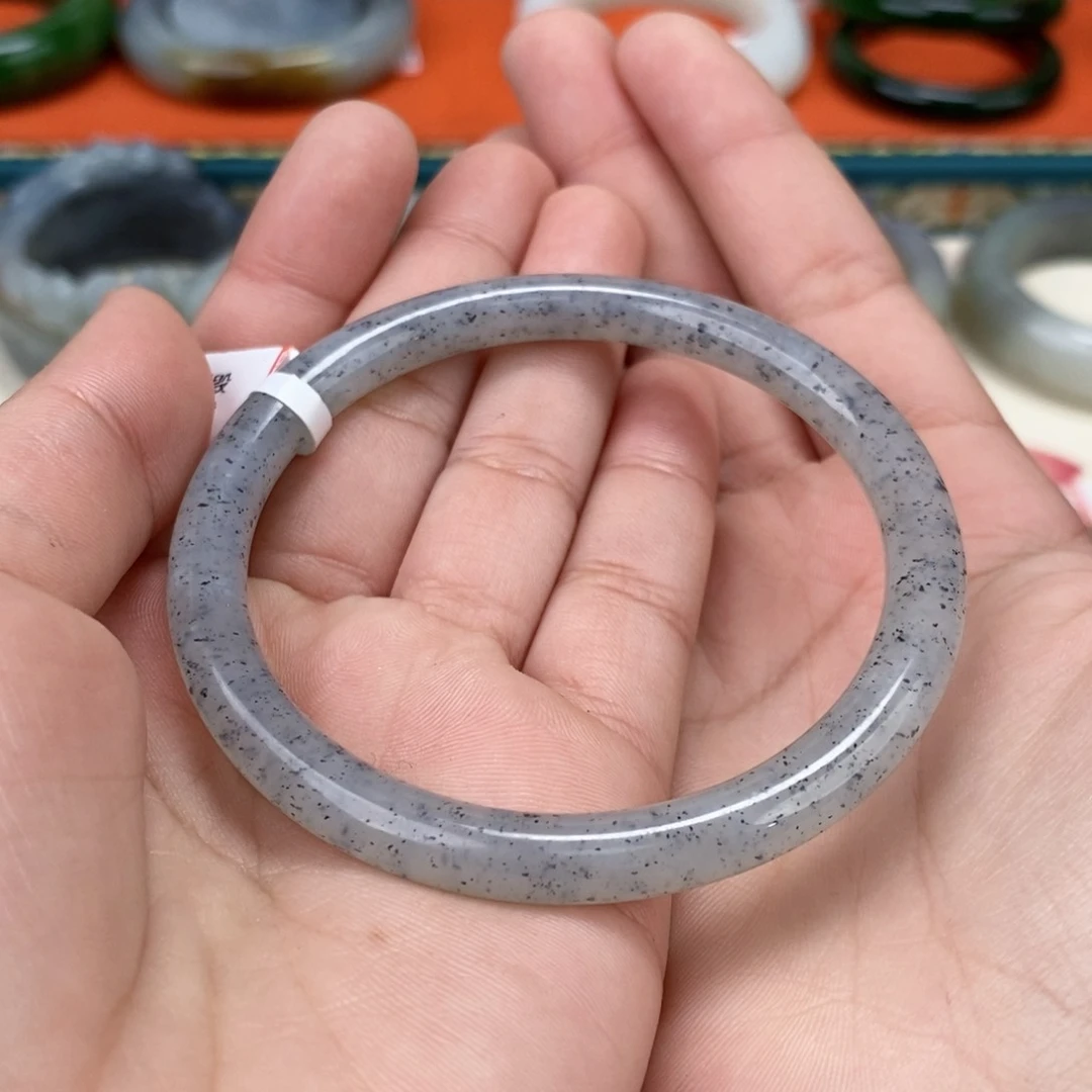 和田玉手镯 58.5未镶嵌