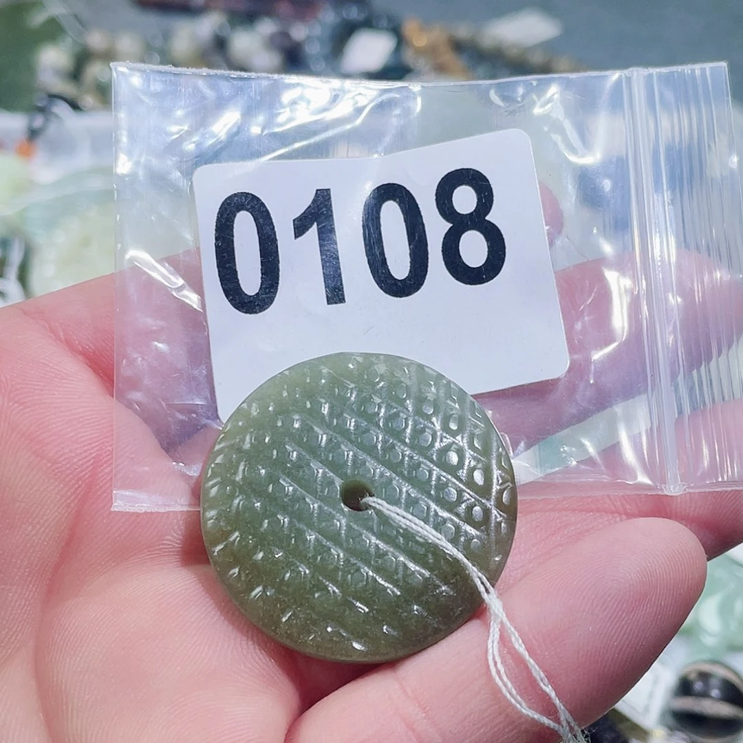 和田玉车挂未镶嵌