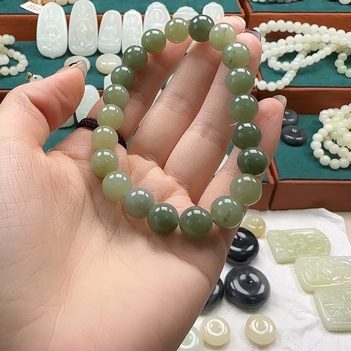 和田玉（糖玉）未镶嵌手链