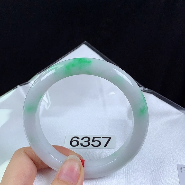 未镶嵌手镯翡翠61圈